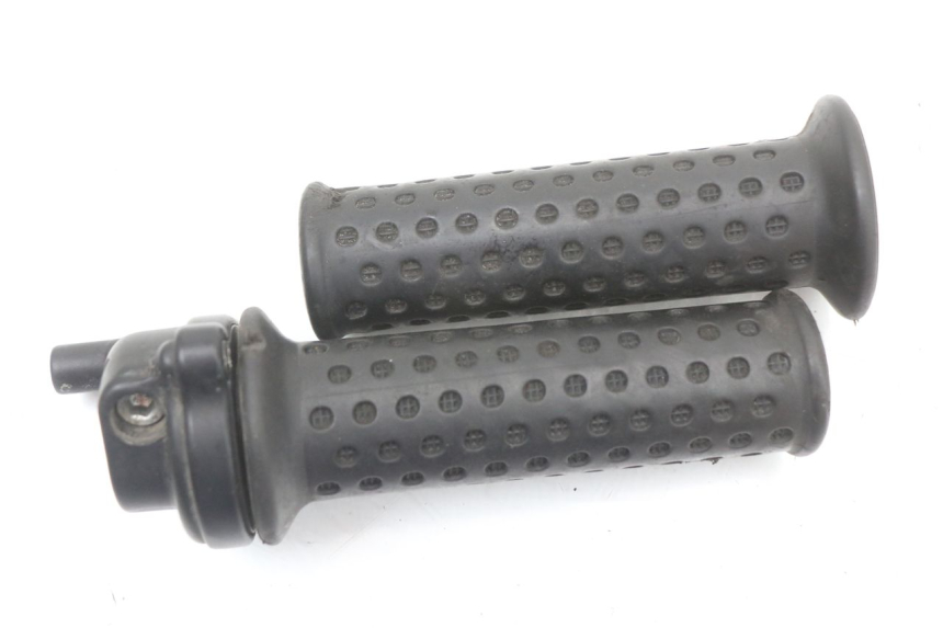 photo de MANETKA GAZU PIAGGIO VESPA LX 2T 50 (2005 - 2013) - Zoom stanu zużycia