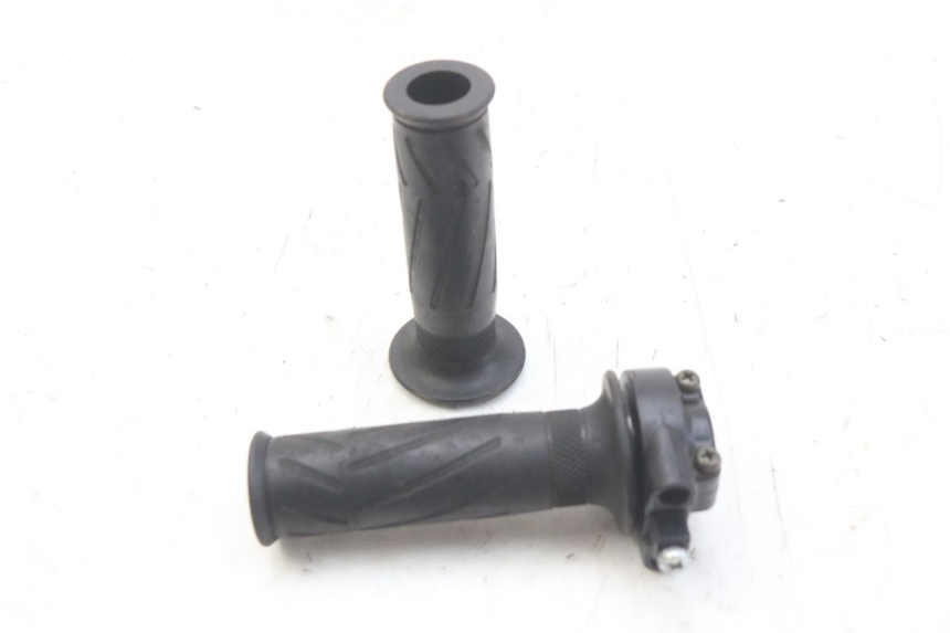 photo de MANETKA GAZU YAMAHA X-CITY XCITY 125 (2007 - 2013) - Widok główny