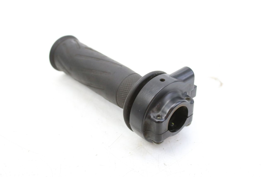 photo de MANETKA GAZU YAMAHA XMAX X-MAX 125 (2006 - 2009) - Widok ogólny