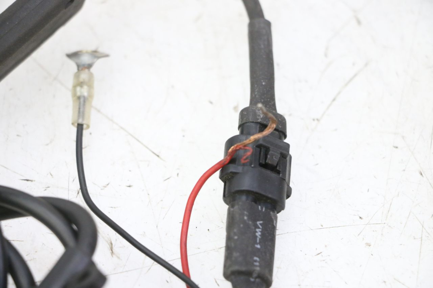 photo de MANETKA GAZU YAMAHA XMAX X-MAX 125 (2006 - 2009) - Widok ogólny