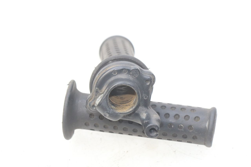 photo de MANETKA GAZU PIAGGIO X9 EVOLUTION 250 (2003 - 2007) - Szczegół części