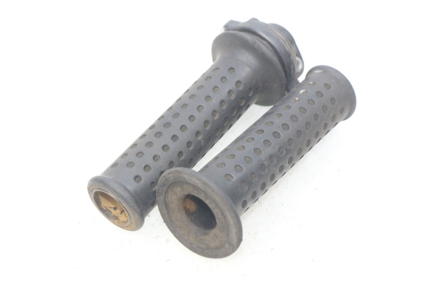 photo de MANETKA GAZU PIAGGIO X9 EVOLUTION 250 (2003 - 2007) - Inny kąt widzenia