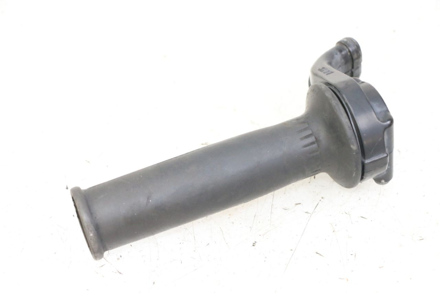 photo de MANETKA GAZU YAMAHA XJN DIVERSION 600 (2000 - 2003) - Zbliżenie techniczne