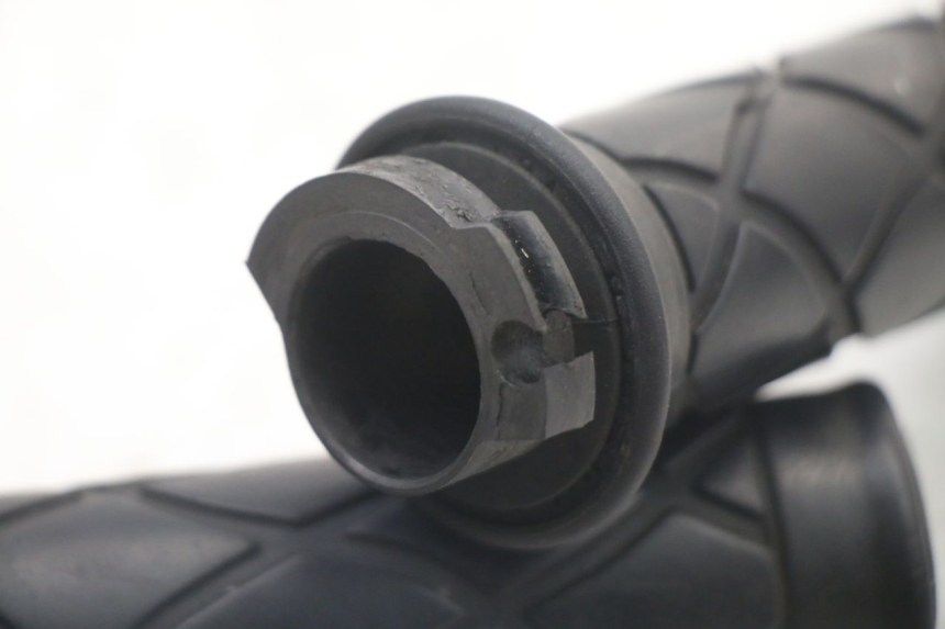 photo de MANETKA GAZU YAMAHA YP MAJESTY 125 (2007 - 2010) - Zoom stanu zużycia