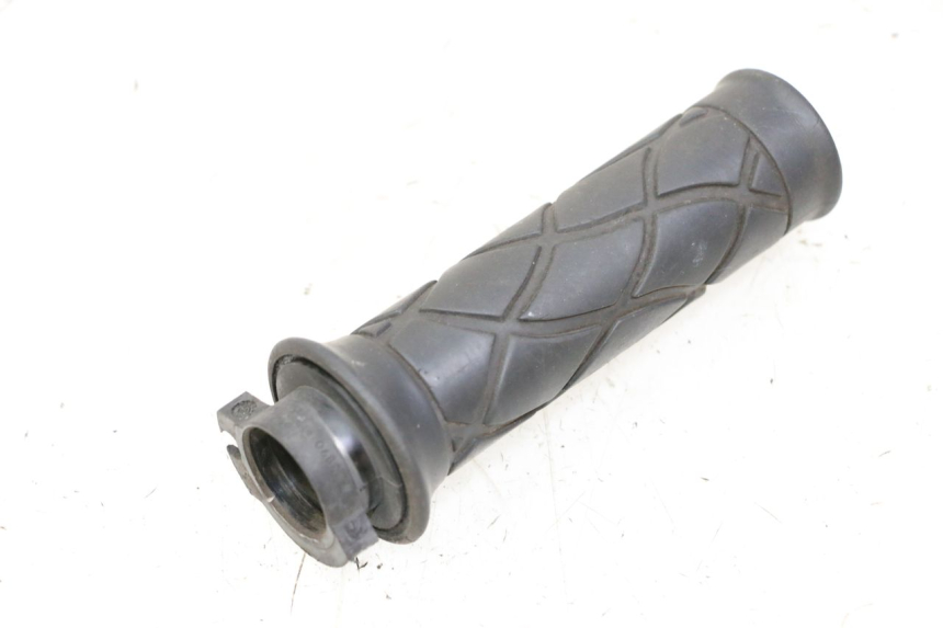 photo de MANETKA GAZU YAMAHA YP MAJESTY 125 (2002 - 2006) - Widok główny