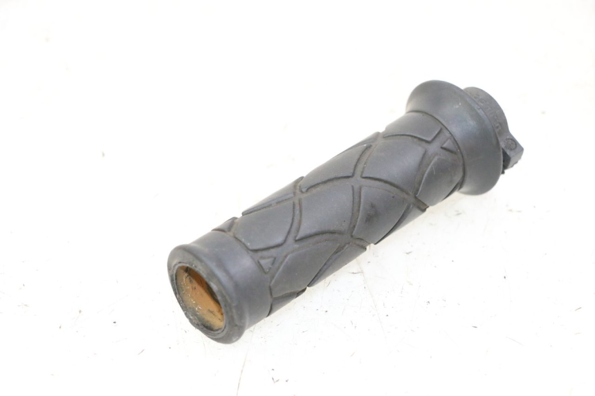 photo de MANETKA GAZU YAMAHA YP MAJESTY 125 (2002 - 2006) - Szczegół części