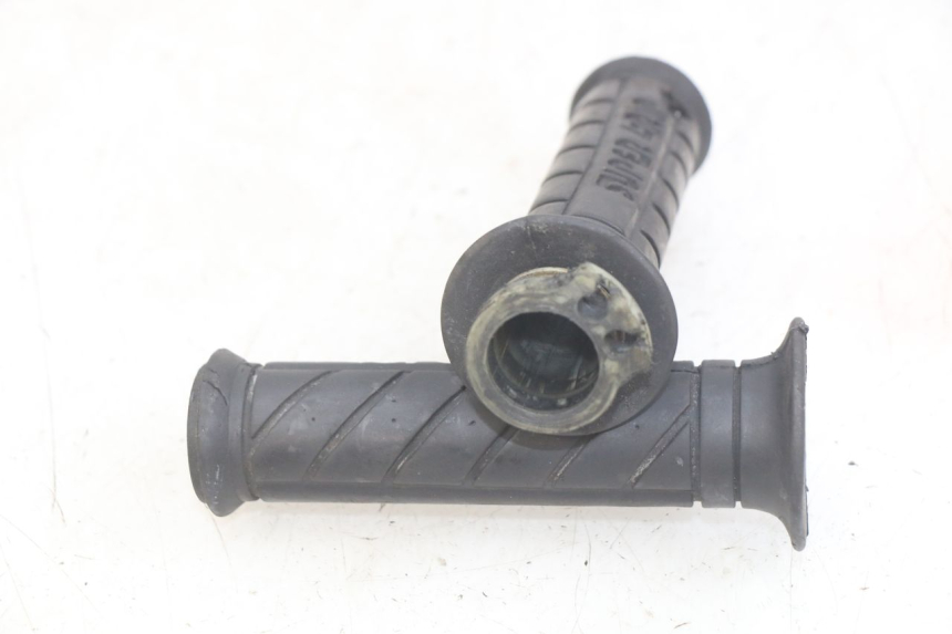 photo de MANETKA GAZU KAWASAKI ZX-6R ZX6R 600 (1995 - 1997) - Zoom stanu zużycia