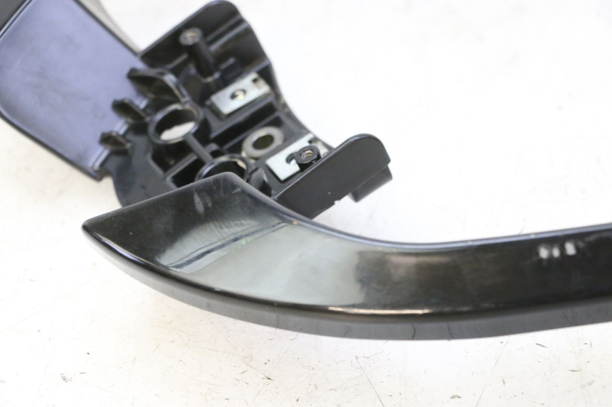 photo de UCHWYT TYLNY QUADRO 4 4D 350 (2015 - 2018) - Szczegóły charakterystyczne