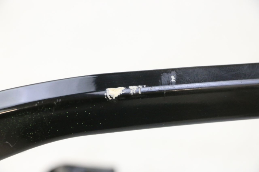 photo de UCHWYT TYLNY QUADRO 4 4D 350 (2015 - 2018) - Inny kąt widzenia