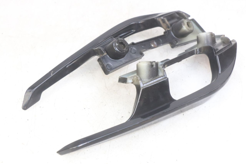 photo de UCHWYT TYLNY NECO ALEXONE 125 (2017 - 2024) - Zbliżenie techniczne