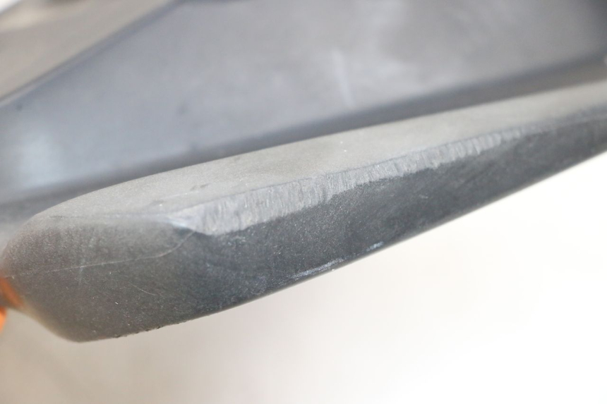 photo de UCHWYT TYLNY MBK BOOSTER SPIRIT NAKED 50 (2004 - 2017) - Zoom stanu zużycia