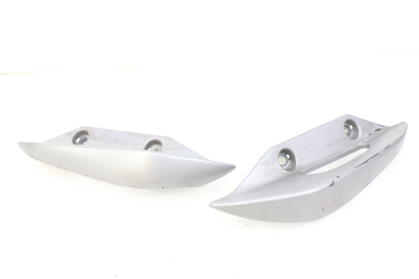 photo de UCHWYT TYLNY SUZUKI BURGMAN 125 (2007 - 2014) - Zoom stanu zużycia