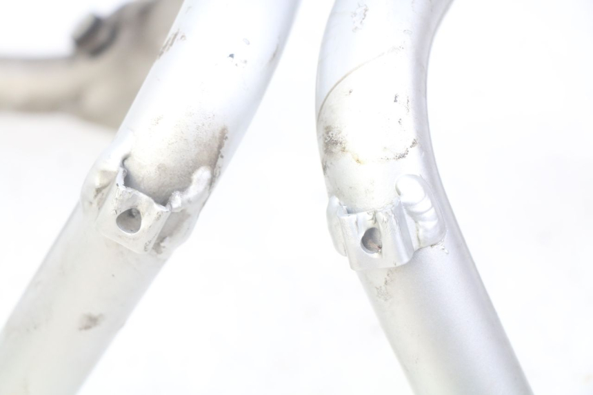 photo de UCHWYT TYLNY BMW C1 125 (2000 - 2003) - Zbliżenie techniczne