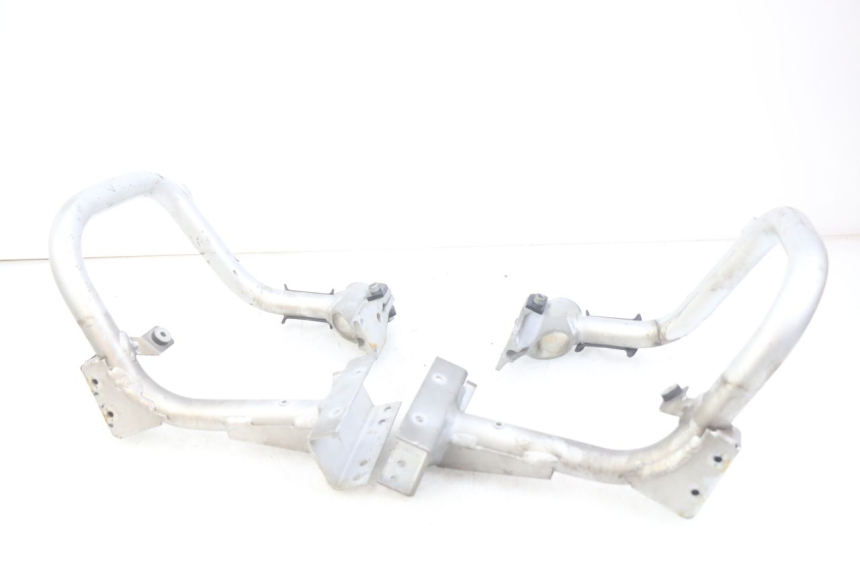 photo de UCHWYT TYLNY BMW C1 125 (2000 - 2003) - Część sprawdzona