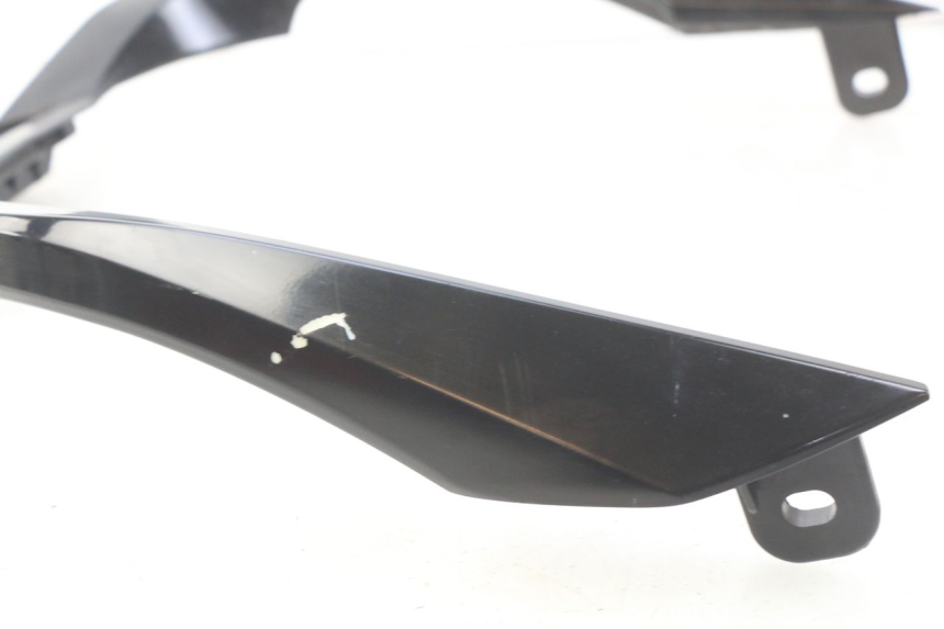 photo de UCHWYT TYLNY SYM CITYCOM CITY COM 125 (2009 - 2014) - Zbliżenie techniczne