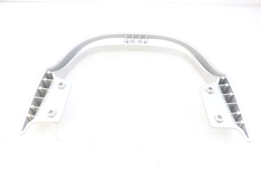 photo de UCHWYT TYLNY PEUGEOT CITYSTAR AIR 125 (2014 - 2017) - Zoom stanu zużycia