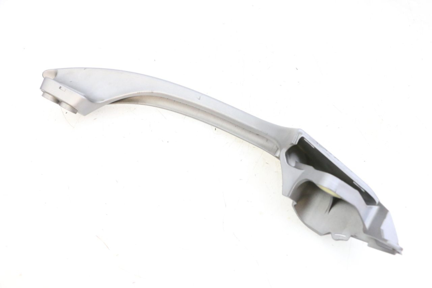 photo de PRAWY TYLNY UCHWYT SUZUKI BURGMAN 650 (2013 - 2020) - Zoom stanu zużycia