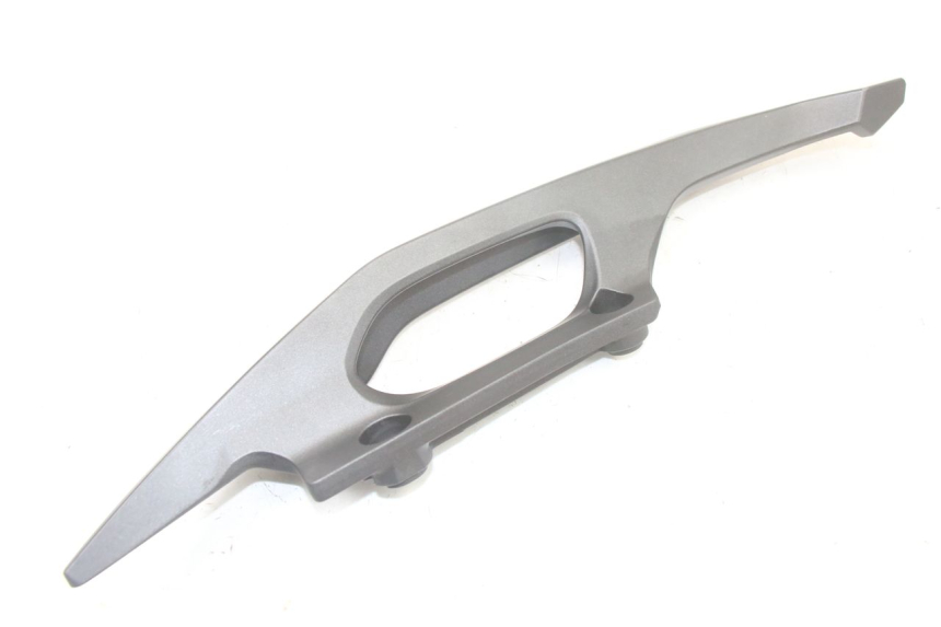 photo de PRAWY TYLNY UCHWYT HONDA FORZA 125 (2021 - 2025) - Zbliżenie techniczne