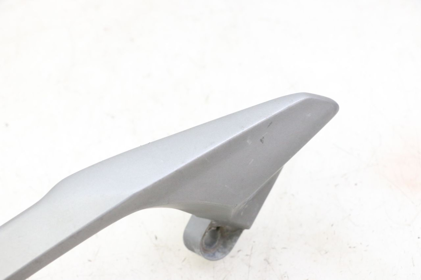 photo de PRAWY TYLNY UCHWYT SYM JOYMAX 125 (2010 - 2017) - Zoom stanu zużycia