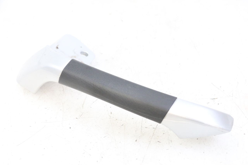 photo de PRAWY TYLNY UCHWYT PIAGGIO MP3 LT 300 (2010 - 2016) - Widok główny