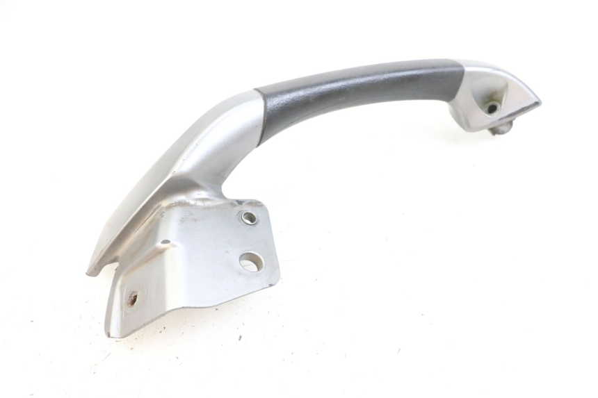 photo de PRAWY TYLNY UCHWYT PIAGGIO MP3 125 (2006 - 2014) - Widok ogólny