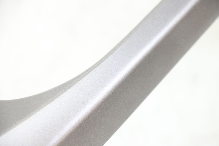 photo de PRAWY TYLNY UCHWYT HONDA NTV DEAUVILLE ABS 700 (2007 - 2016) - Inny kąt widzenia