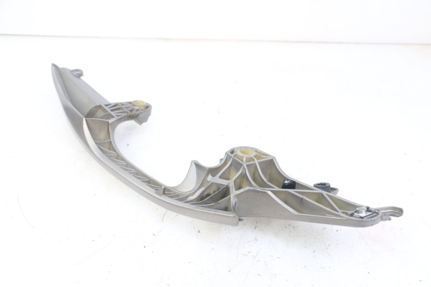 photo de PRAWY TYLNY UCHWYT HONDA NTV DEAUVILLE ABS 700 (2007 - 2016) - Punkty mocowania