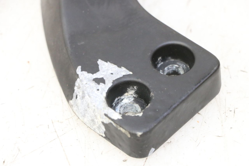 photo de PRAWY TYLNY UCHWYT MAG POWER R-STREET 50 (2016 - 2025) - Inny kąt widzenia