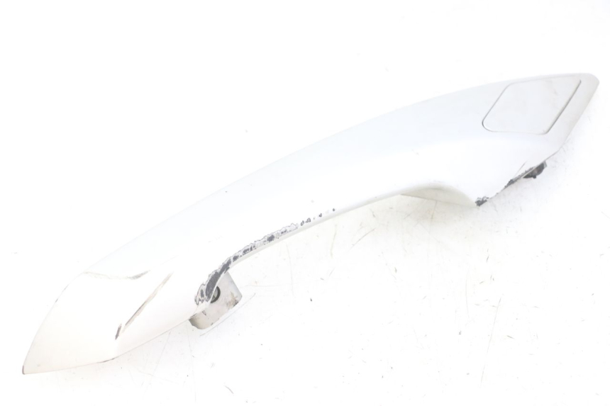 photo de PRAWY TYLNY UCHWYT PEUGEOT SATELIS 125 (2013 - 2018) - Stan powierzchni