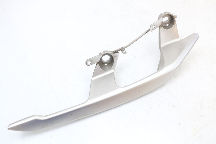 photo de PRAWY TYLNY UCHWYT YAMAHA XMAX X-MAX ABS 125 (2017 - 2020) - Widok główny