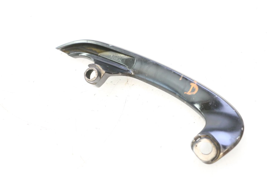photo de PRAWA TYLNA RĄCZKA YAMAHA XP T-MAX ABS 500 (2005 - 2005) - Zbliżenie techniczne
