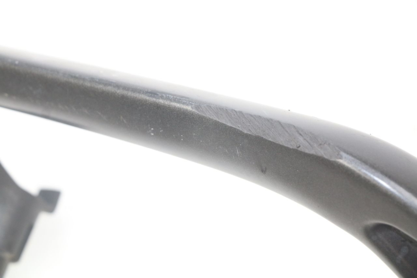 photo de PRAWY TYLNY UCHWYT YAMAHA XP T-MAX TMAX ABS 530 (2012 - 2015) - Szczegół części