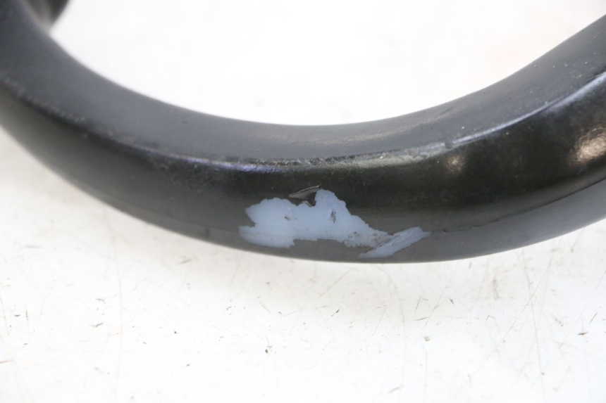 photo de PRAWY TYLNY UCHWYT KAWASAKI ZR 7 750 (1999 - 2004) - Widok ogólny