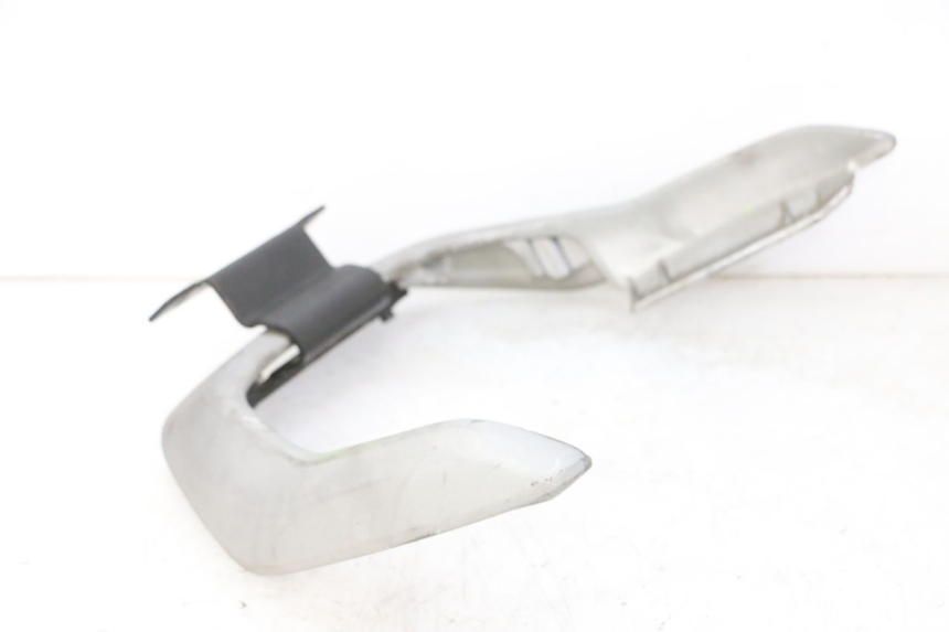 photo de UCHWYT TYLNY PEUGEOT ELYSTAR 50 (2002 - 2014) - Zbliżenie techniczne