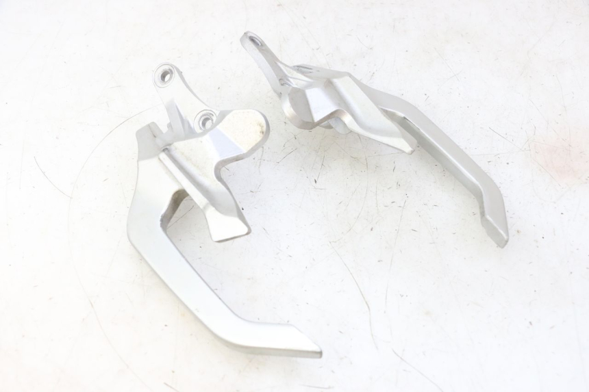 photo de UCHWYT TYLNY STAHO FH 50 (2018 - 2019) - Punkty mocowania