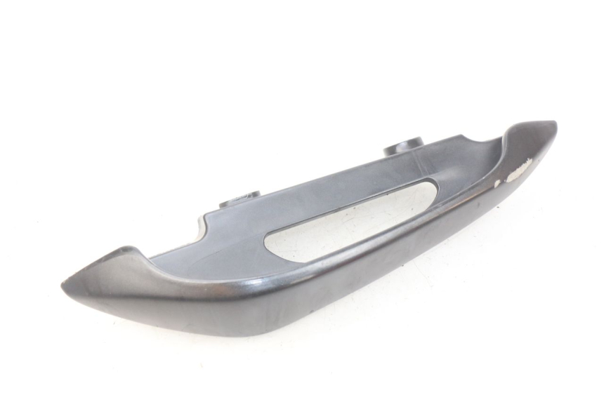 photo de LEWY TYLNY UCHWYT SUZUKI BURGMAN 125 (2007 - 2014) - Zoom stanu zużycia