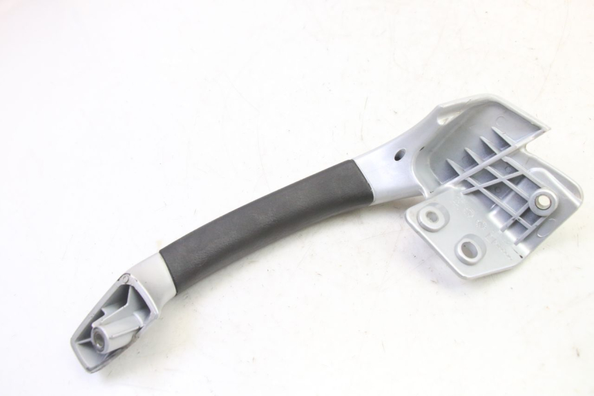 photo de LEWY TYLNY UCHWYT PIAGGIO MP3 RL 250 (2006 - 2010) - Zbliżenie techniczne