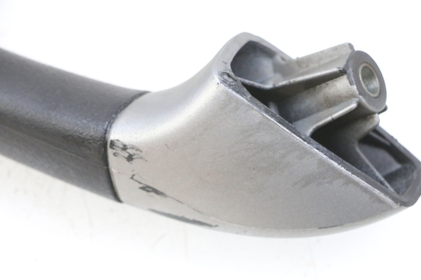 photo de LEWY TYLNY UCHWYT PIAGGIO MP3 125 (2006 - 2014) - Punkty mocowania