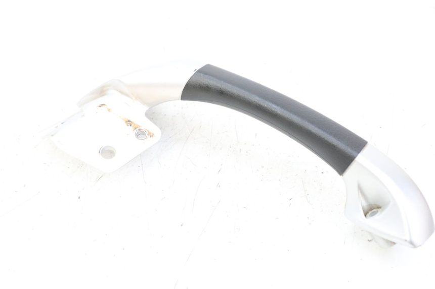 photo de LEWY TYLNY UCHWYT PIAGGIO MP3 LT 400 (2007 - 2012) - Inny kąt widzenia