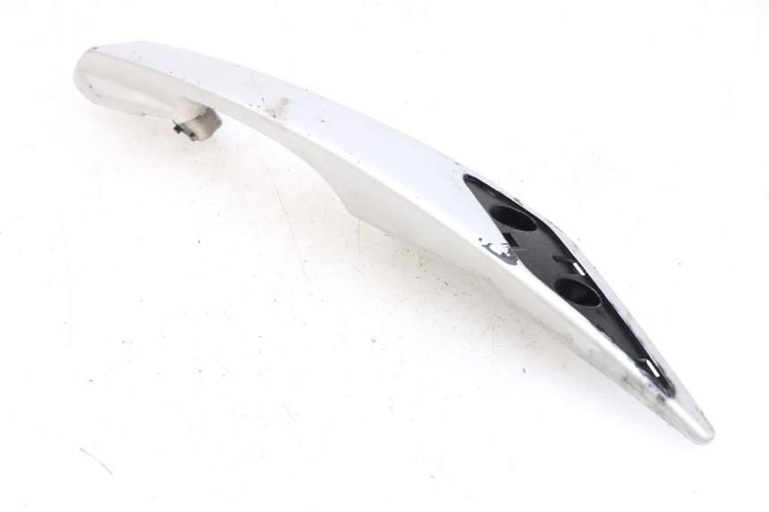 photo de LEWY TYLNY UCHWYT PEUGEOT SATELIS 125 (2010 - 2012) - Zbliżenie techniczne