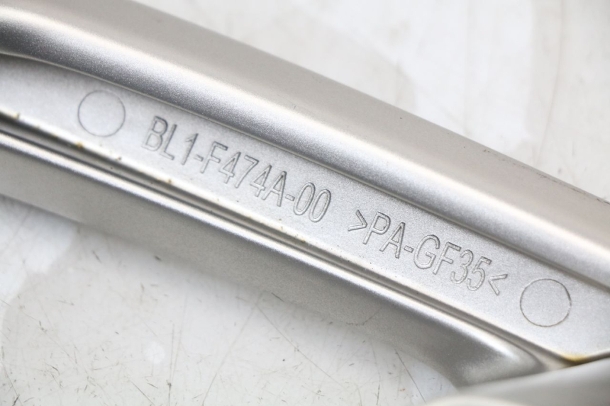 photo de LEWY TYLNY UCHWYT YAMAHA XMAX X-MAX ABS 125 (2017 - 2020) - Stan powierzchni