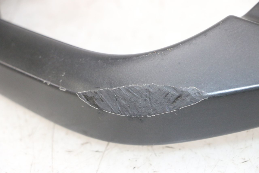 photo de LEWY TYLNY UCHWYT YAMAHA X-MAX XMAX 125 (2010 - 2013) - Zoom stanu zużycia