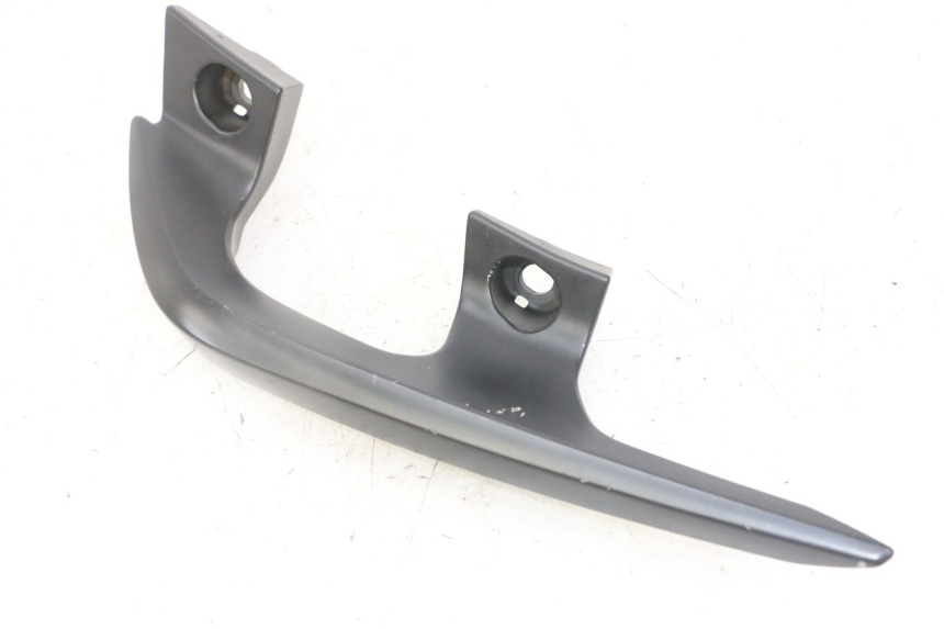 photo de LEWY TYLNY UCHWYT YAMAHA X-MAX XMAX 125 (2010 - 2013) - Punkty mocowania