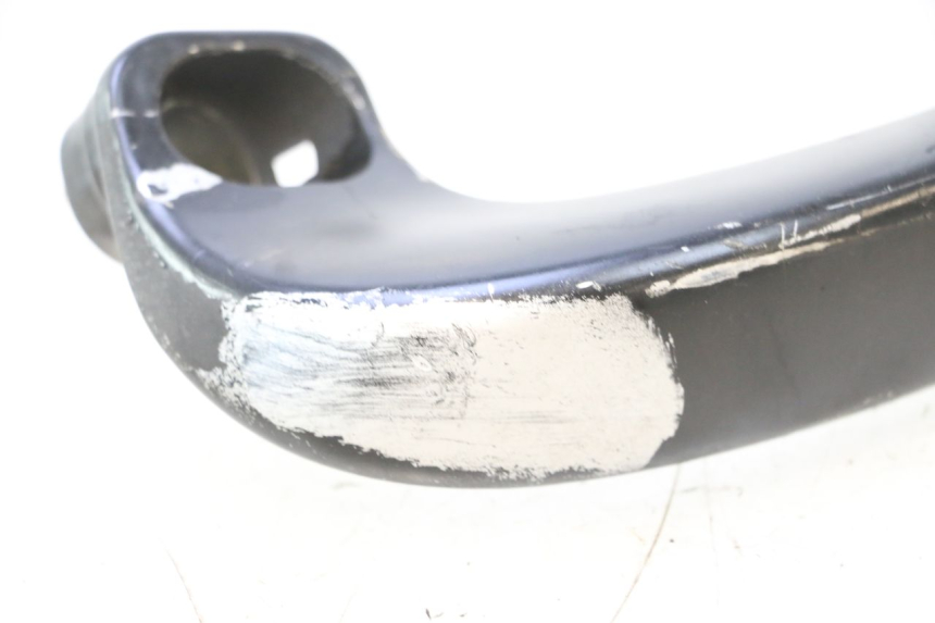 photo de LEWY TYLNY UCHWYT YAMAHA XP T-MAX ABS 500 (2005 - 2005) - Inny kąt widzenia