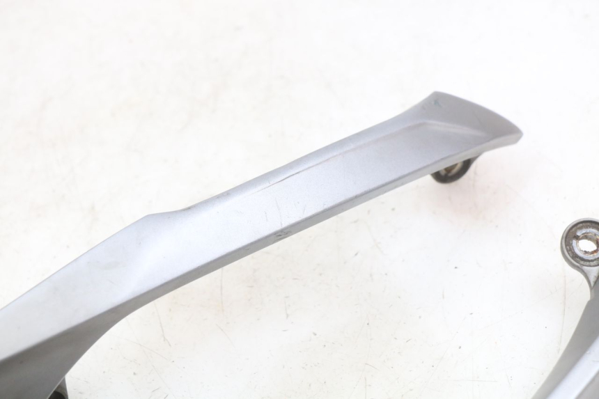 photo de UCHWYT TYLNY SYM GTS EFI 125 (2012 - 2016) - Szczegół części