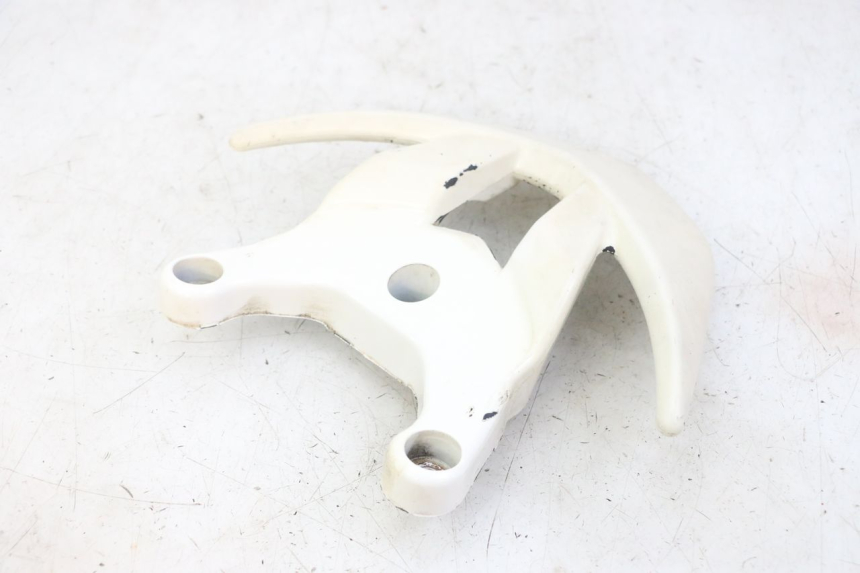 photo de UCHWYT TYLNY PEUGEOT JET FORCE CARBU 50 (2003 - 2016) - Zbliżenie techniczne