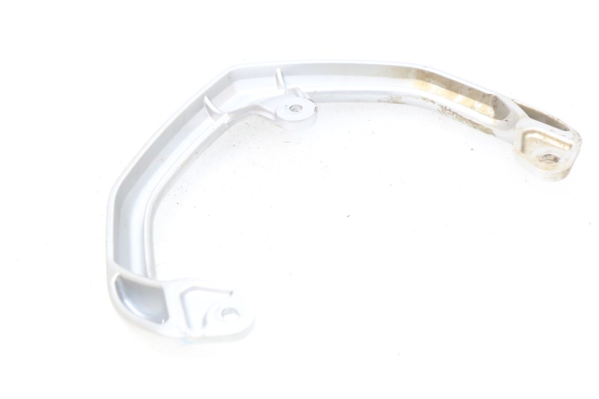 photo de UCHWYT TYLNY PEUGEOT KISBEE 4T 50 (2010 - 2017) - Szczegół części