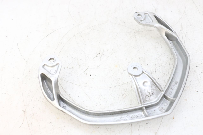 photo de UCHWYT TYLNY PEUGEOT KISBEE 4T 50 (2018 - 2022) - Zoom stanu zużycia