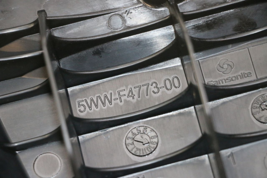 photo de UCHWYT TYLNY MBK BOOSTER SPIRIT NAKED 50 (2004 - 2017) - Inny kąt widzenia