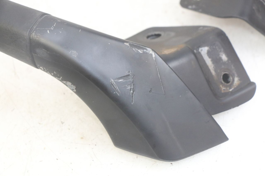 photo de UCHWYT TYLNY PIAGGIO MP3 LT 400 (2007 - 2012) - Część sprawdzona